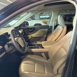 2023 Lincoln AVIATOR STANDARD thumbnail 31