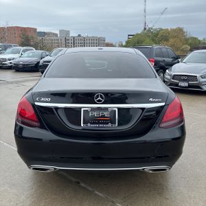 MERCEDES-BENZ C-CLASS - 7