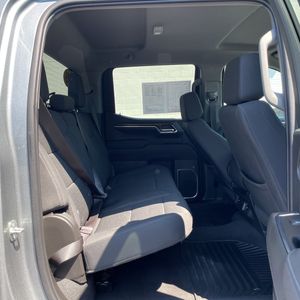 صورة مصغرة 35 لـ 2023 Chevrolet SILVERADO 1500 LT