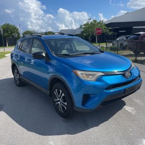 2017 Toyota RAV4 LE 缩略图 12