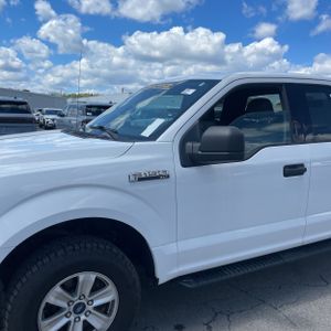 FORD F-150 XLT - 2