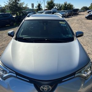 2017 Toyota RAV4 HYBRID LIMITED 照片 15