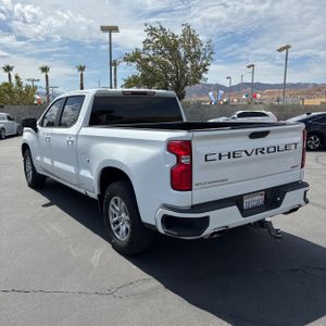 صورة 5 لـ 2020 Chevrolet SILVERADO 1500 RST