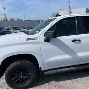 CHEVROLET SILVERADO 1500 LT TRAIL BOSS - 2