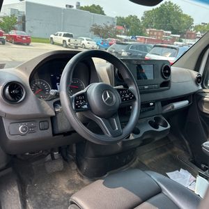 2023 Mercedes-BENZ SPRINTER 2500 — миниатюра 34