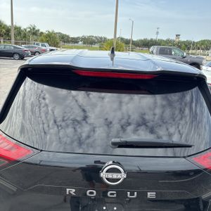 2025 Nissan ROGUE S — миниатюра 16