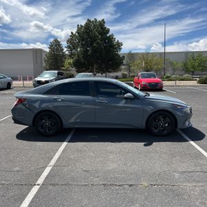 HYUNDAI ELANTRA SEL - 10