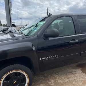 صورة 2 لـ 2008 Chevrolet SILVERADO 1500 LT1