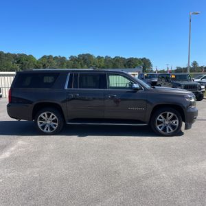 CHEVROLET SUBURBAN PREMIER - 10