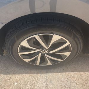 صورة مصغرة 17 لـ 2024 Volkswagen JETTA S