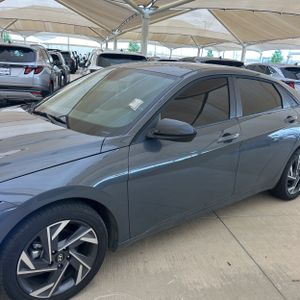 HYUNDAI ELANTRA SEL SPORT - 2