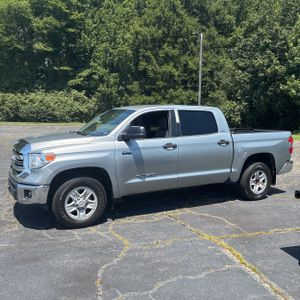 صورة 3 لـ 2016 Toyota TUNDRA SR5