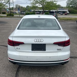 AUDI A4 2.0T PREMIUM - 7