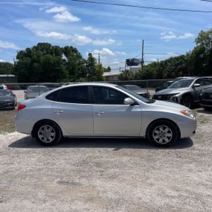 HYUNDAI ELANTRA GLS - 10