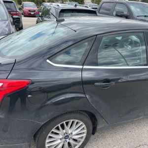 FORD FOCUS TITANIUM - 9