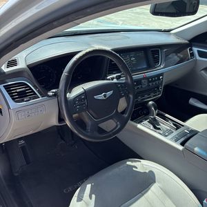 2015 Hyundai GENESIS 3.8L — миниатюра 37