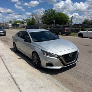 NISSAN ALTIMA 2.5 SR - 8