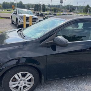 2012 Chevrolet SONIC LT 照片 2