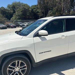 2018 JEEP COMPASS LATITUDE 照片 2