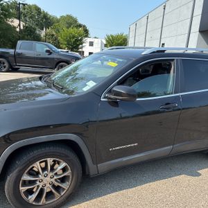 صورة 2 لـ 2019 JEEP CHEROKEE LATITUDE PLUS
