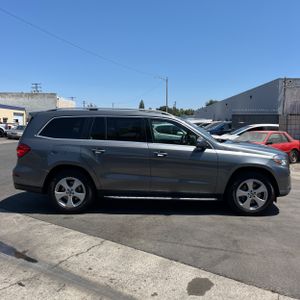 2017 Mercedes-BENZ GLS — фото 10