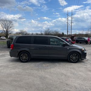DODGE GRAND CARAVAN SXT 30TH ANNIVERSARY - 10