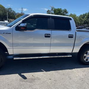 FORD F-150 XLT - 4