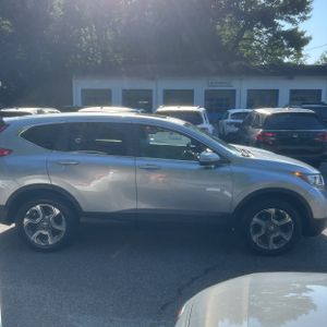 صورة 10 لـ 2019 Honda CR-V EX