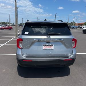 FORD EXPLORER XLT - 7
