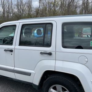 JEEP LIBERTY SPORT - 6