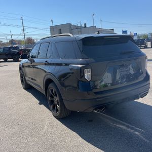 FORD EXPLORER ST - 5