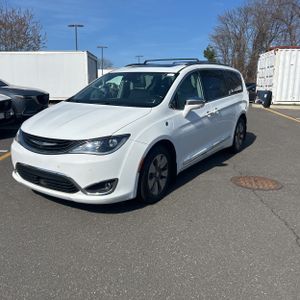 CHRYSLER PACIFICA HYBRID LIMITED - 1