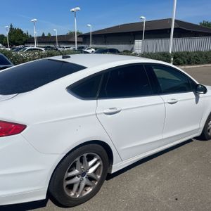 FORD FUSION SE - 9