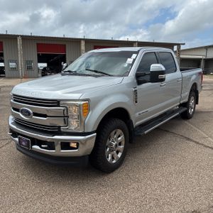 FORD F-250 SUPER DUTY LARIAT - 1