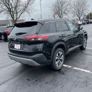 NISSAN ROGUE SV - 8