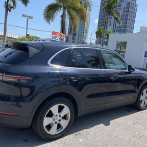 2019 Porsche CAYENNE BASE 照片 9