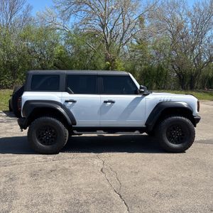 FORD BRONCO RAPTOR - 10