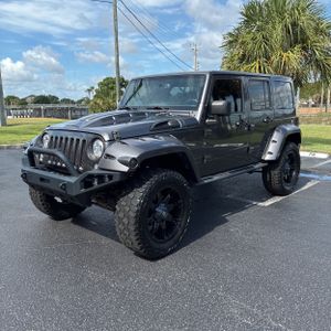2017 JEEP WRANGLER UNLIMITED SAHARA — фото 1