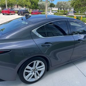 صورة 9 لـ 2024 Lexus IS 300 BASE