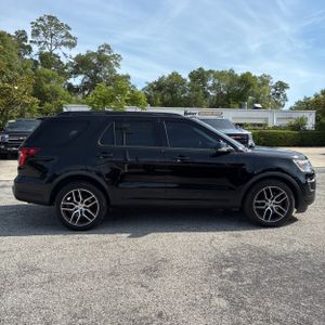 FORD EXPLORER SPORT - 10
