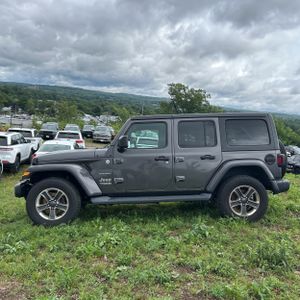 2018 JEEP WRANGLER UNLIMITED SAHARA — фото 3