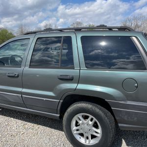 JEEP GRAND CHEROKEE LAREDO - 6