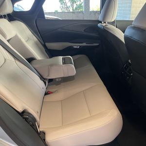 صورة مصغرة 33 لـ 2023 Lexus RX 350 PREMIUM