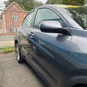 2019 Honda HR-V LX 照片 9