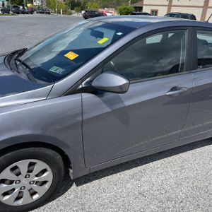 HYUNDAI ACCENT SE - 2