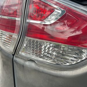 2015 Nissan ROGUE SV thumbnail 62
