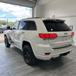 2017 JEEP GRAND CHEROKEE OVERLAND — фото 4