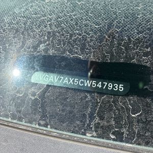2012 Volkswagen TIGUAN S 照片 52