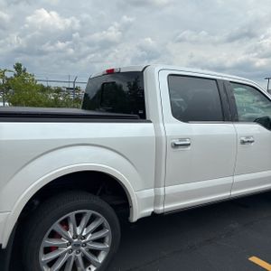 2019 FORD F-150 LIMITED photo 9