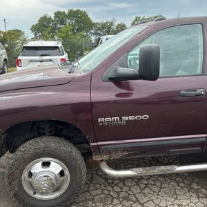 2005 Dodge RAM 3500 SLT/LARAMIE — фото 2